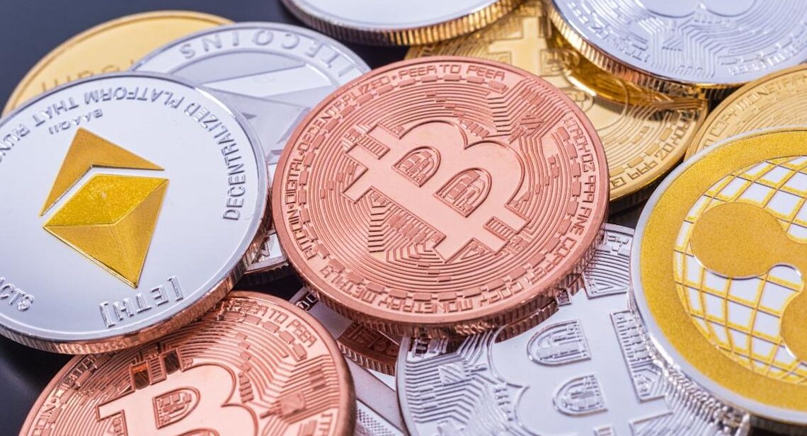 Bitcoin vs. Alternative Cryptocurrencies